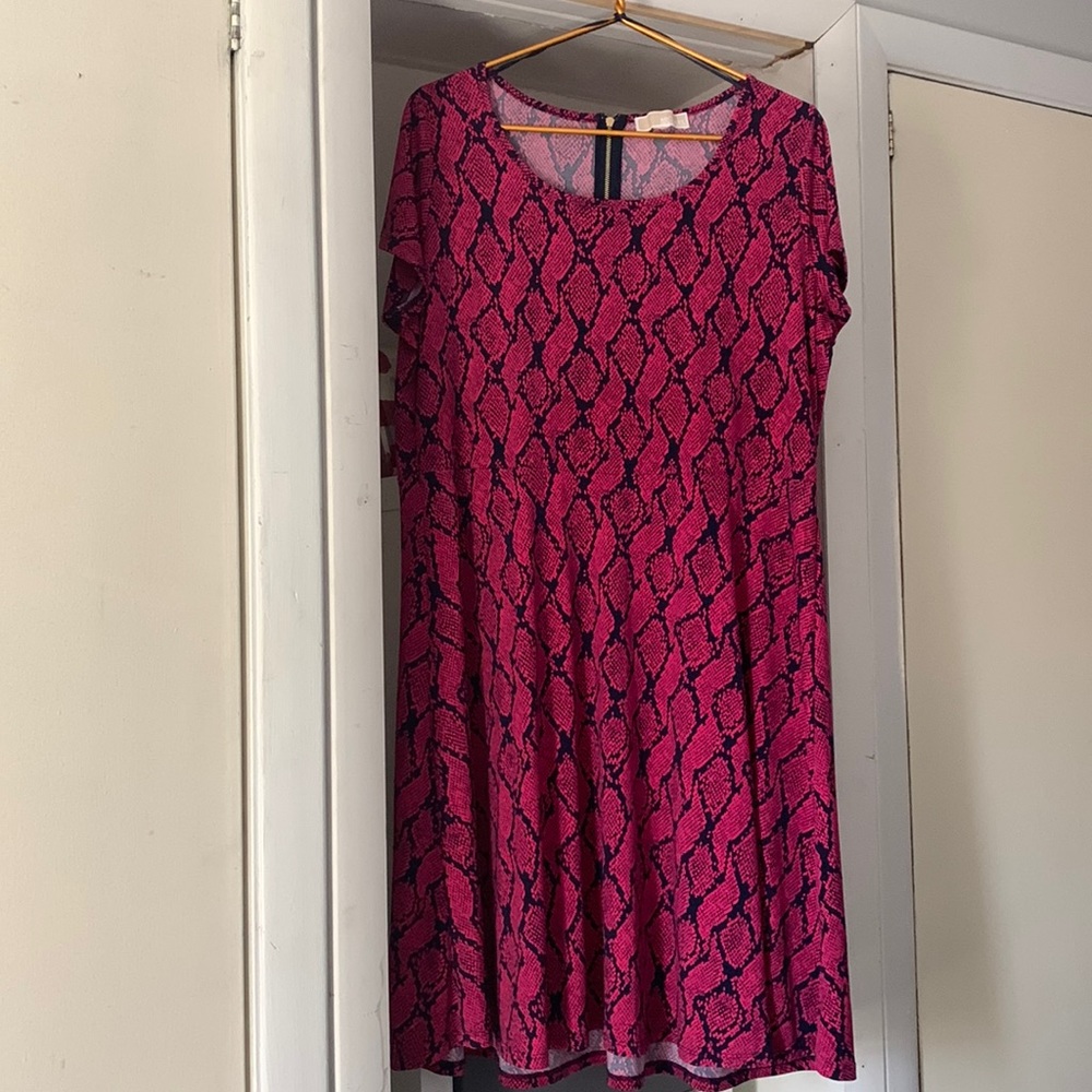 Michael Kors magenta & navy snake print dress